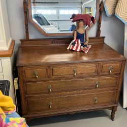 Antique Dresser With Tilt Mirror