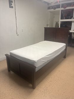 Dark Wood Twin Bed Frame mattress included