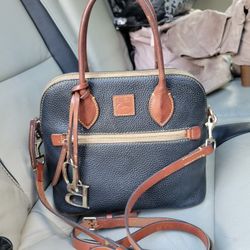Dooney Bourke