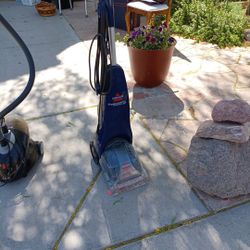 Bissell Carpet Cleaner 