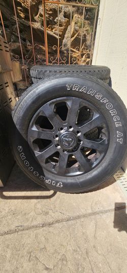 2023 Ram 3500 wheels and tires