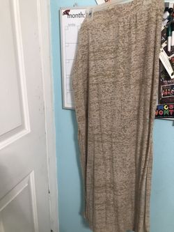 Long skirt, side slit