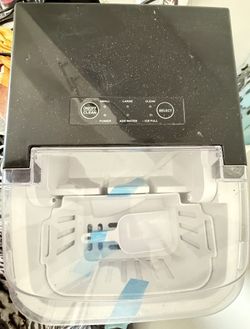 Portable Ice Maker-NEW