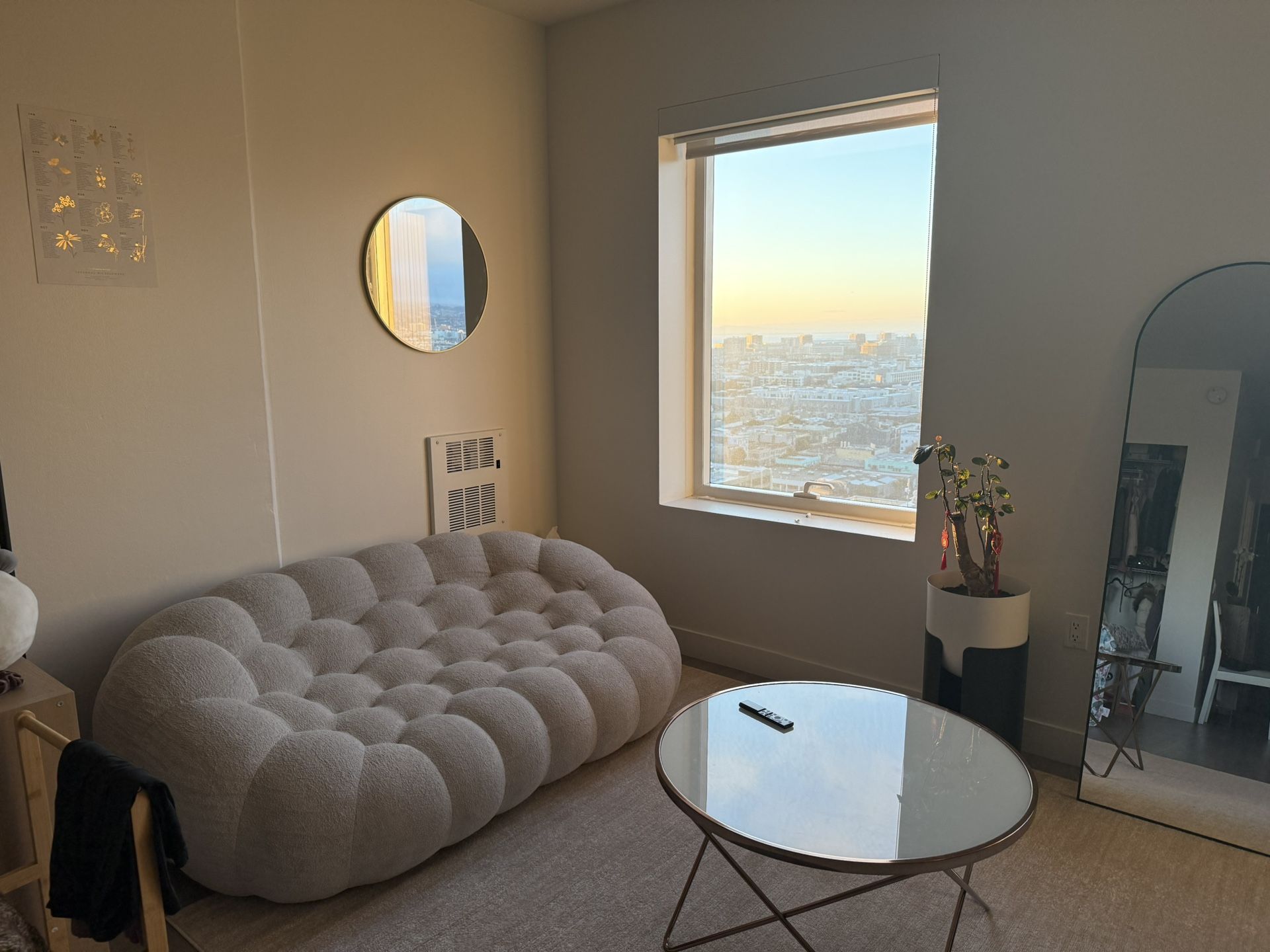 Modern Cloud Bubble Soda Couch Lounge Chair Multiple Colors - New In Box