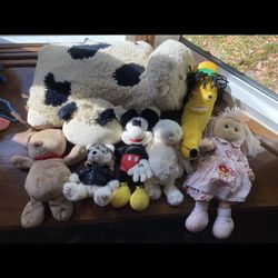 Assorted Stuffed Animals 