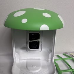 Smart Bird Feeder with Camera – 2K Solar Powered Outdoor Feeder (Green)