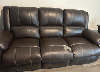 Recliner leather sofa (electric)
