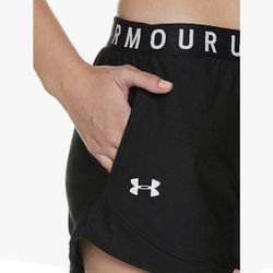 Under Armour Women Shorts 