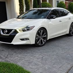2016 Nissan Maxima