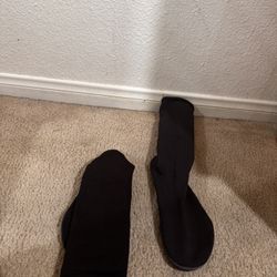 Yeezy Pods