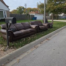 Free Couches