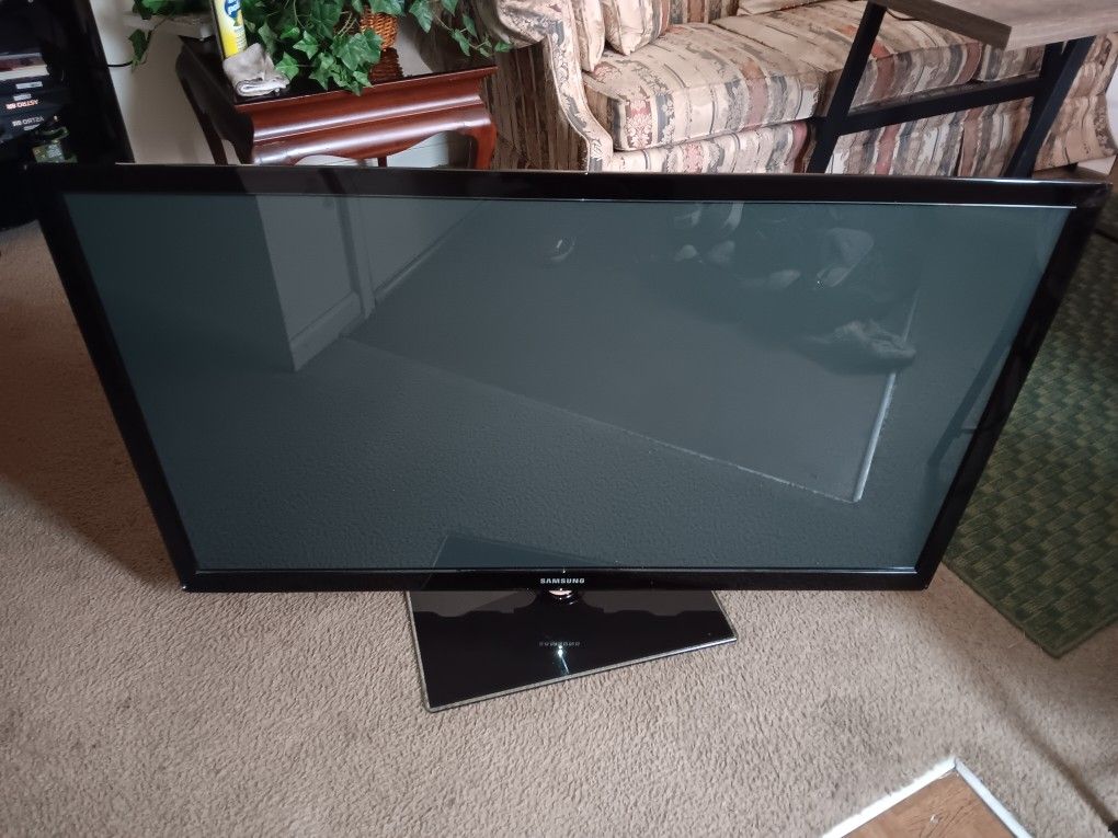 50 Inch Samsung Flat screen Tv -
