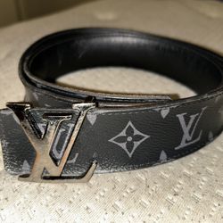Louie Vuitton Belt