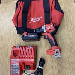 Milwaukee M18 18V Lithium-Ion Brushless Cordless 1/2 in. Compact Drill/Driver with One 2.0 Ah Battery, Charger and Tool Bag