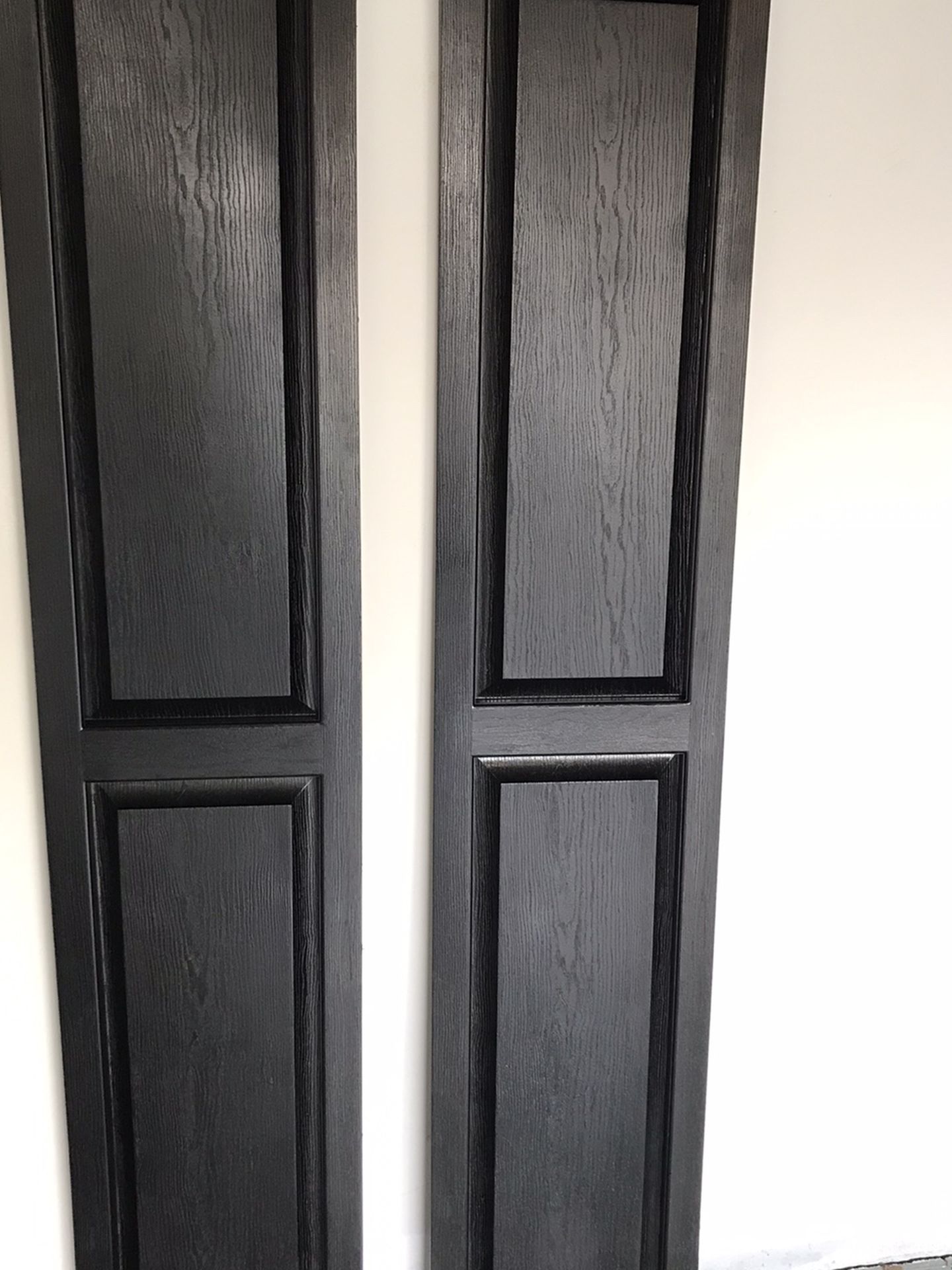 2 pack 14.5 in W x 74.5 in H Black Shutters