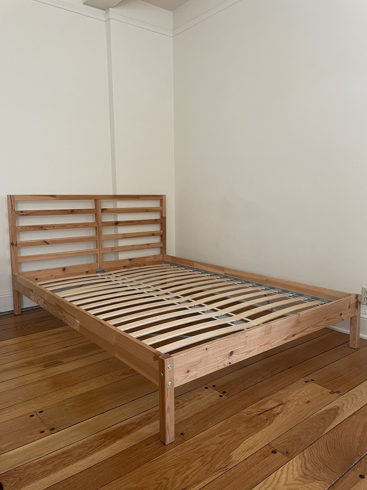 Ikea tarva 2024 full bed frame