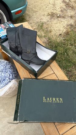 Ralph Lauren boots size 8 - Never been used