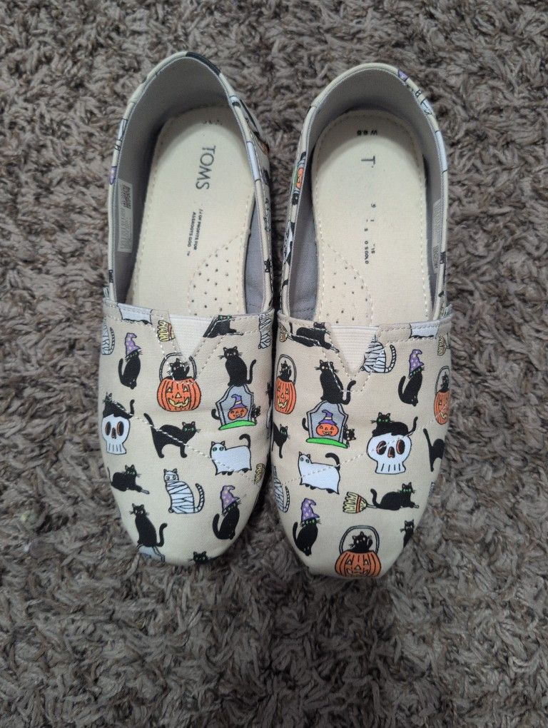 Toms
