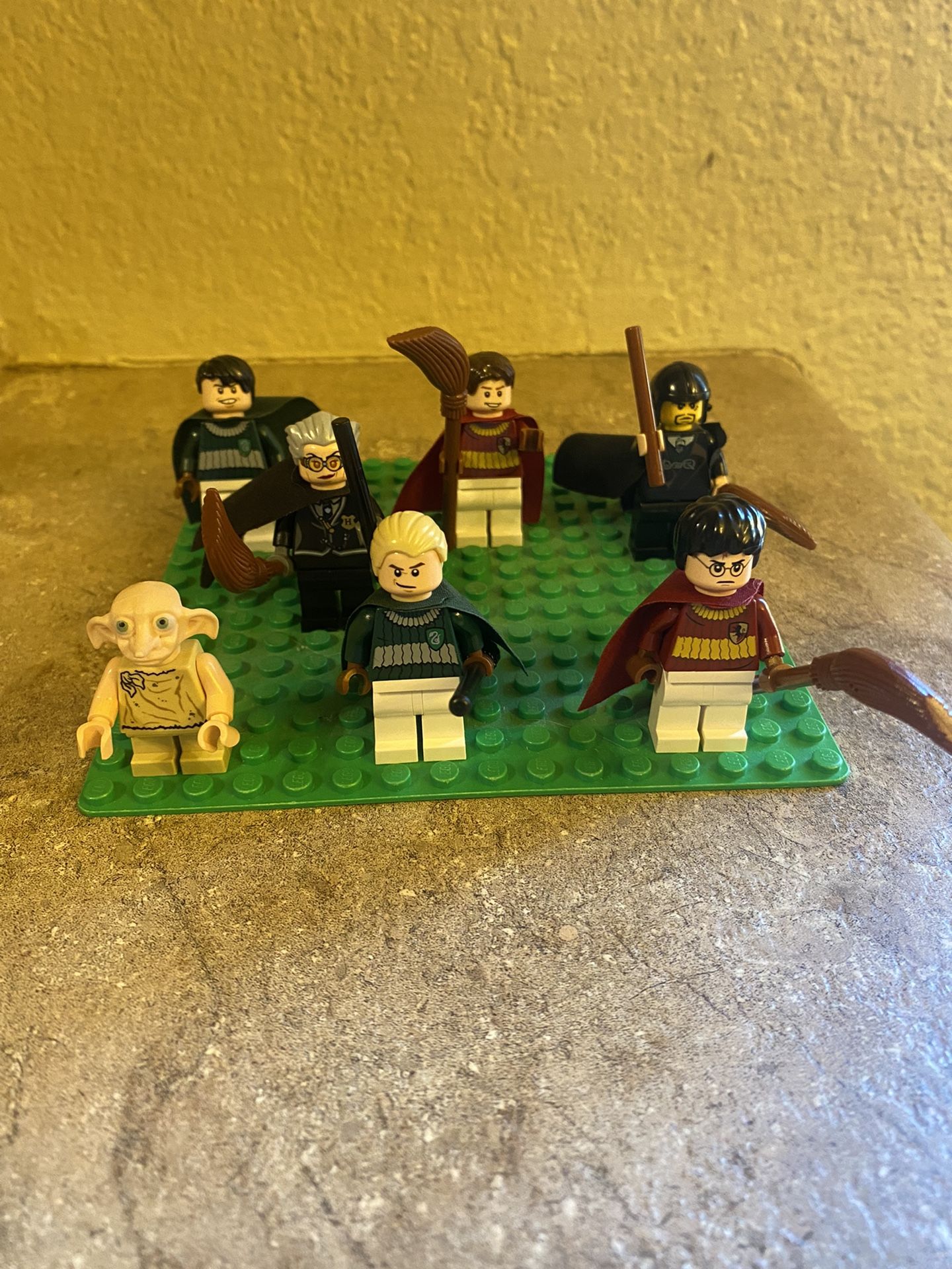 Lego Mini figure Lot