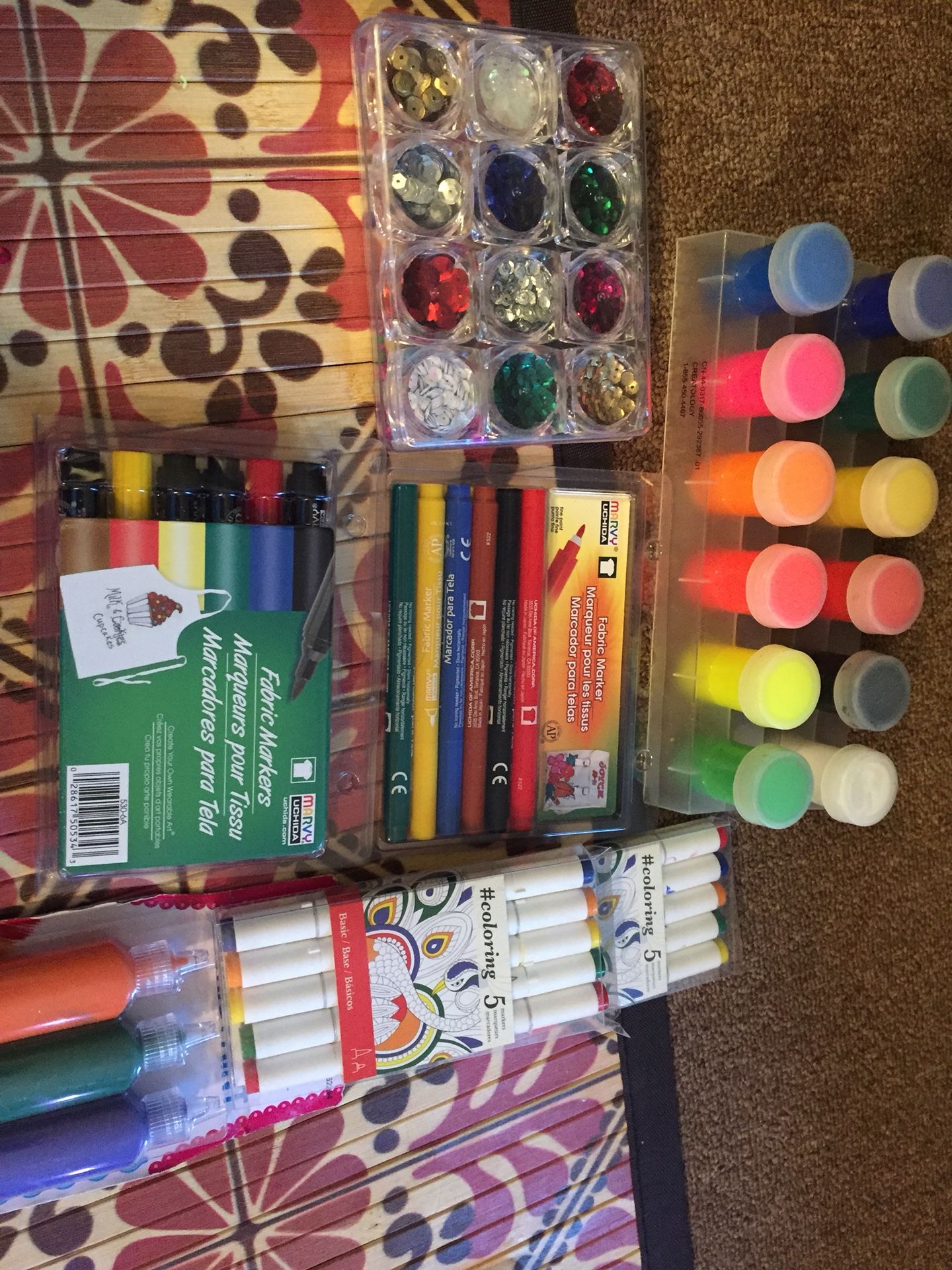 New! Art and Craft Supplies- paint and fabric markers