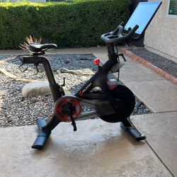 Peloton Bike