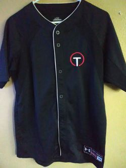 UNDER ARMOUR JERSEY SIZE SMALL ADULT AUTHENTIC
