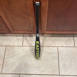 Easton ADV Hyper Light USA T-Ball Baseball Bat.