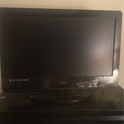 Vizio Tv 38”