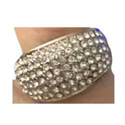 NEW size 7  pave ring