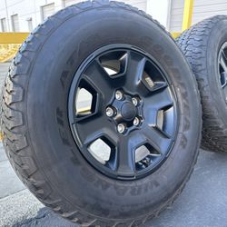 2023 Jeep Gladiator 17" Wheels Rims and Tires Wrangler Rubicon Grand Cherokee