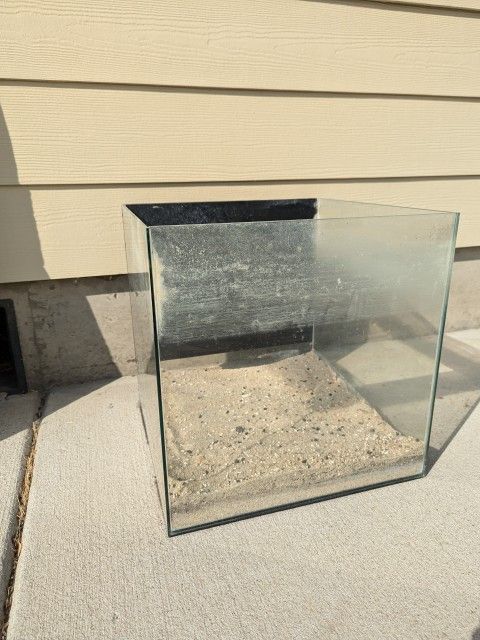 14 Gallon Rimless Cube Aquarium Tank