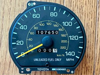 Toyota speedometer and odometer