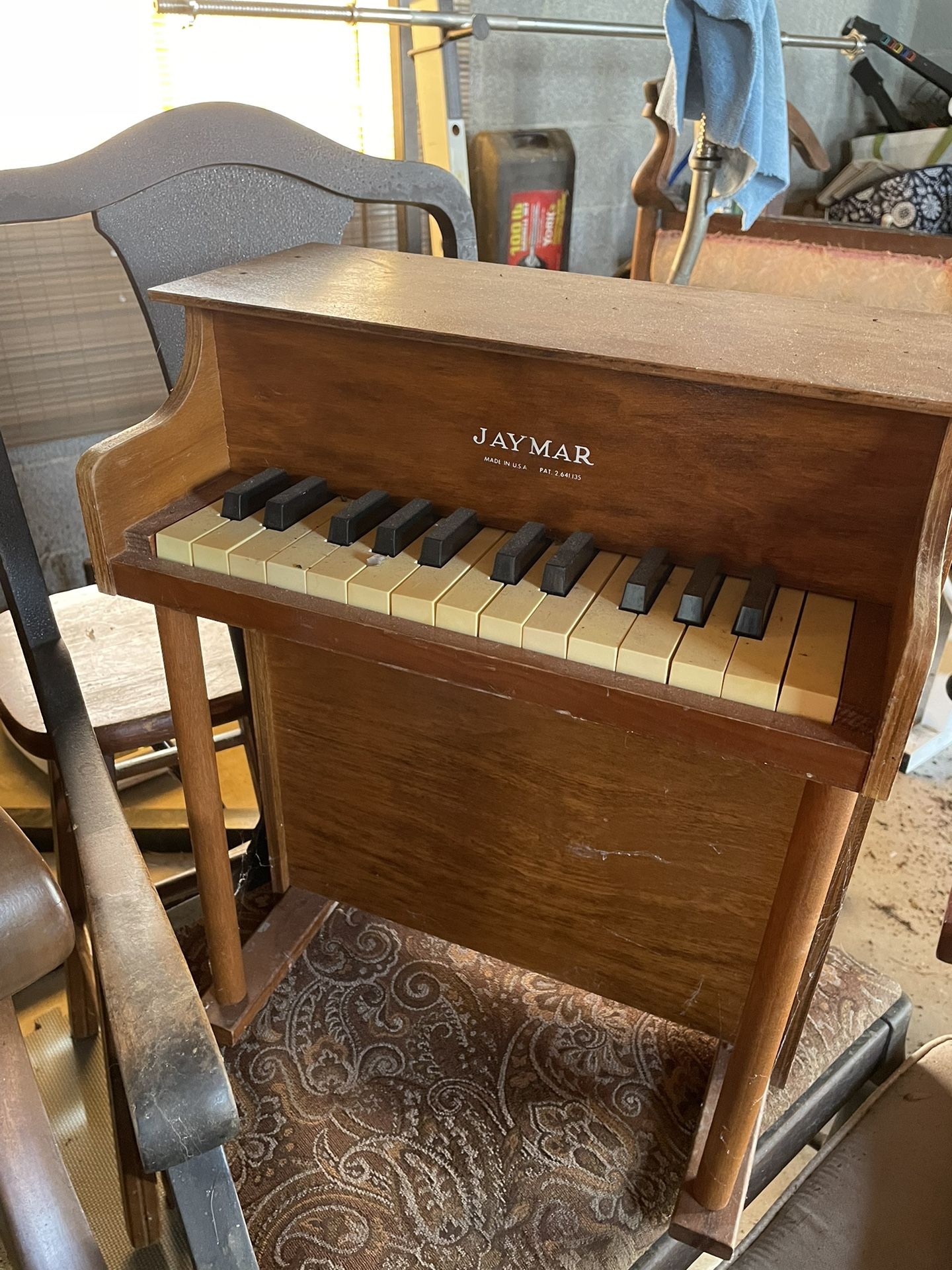 Jaymar vintage toy piano