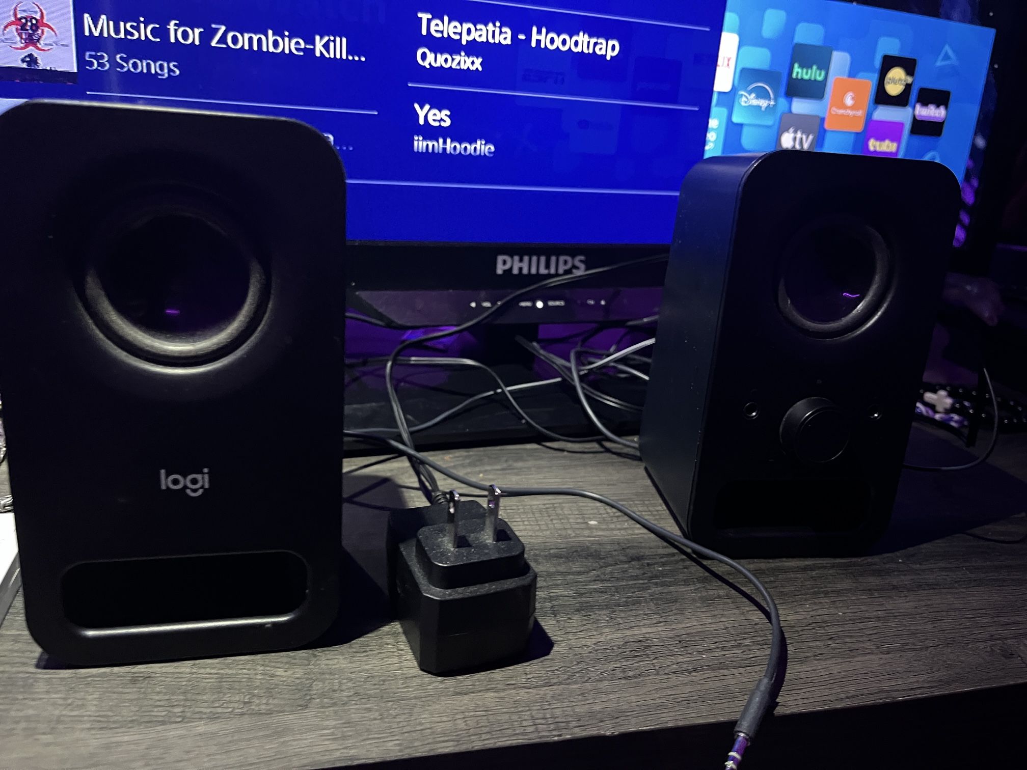 Logi Speakers Close To Brand New