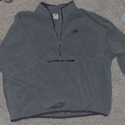 Nike Fleece (Half Zip-up)