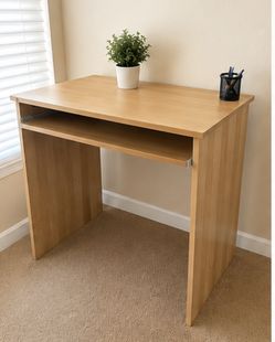 IKEA Computer Desk with Pull-Out Keyboard Tray – Light Wood Finish