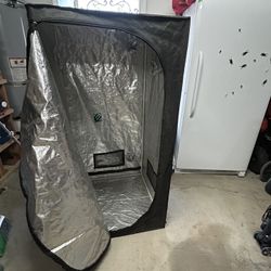 Grow Tent