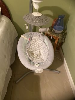 Baby swing