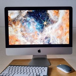 Like New Apple iMac Desktop Computer For Sale.