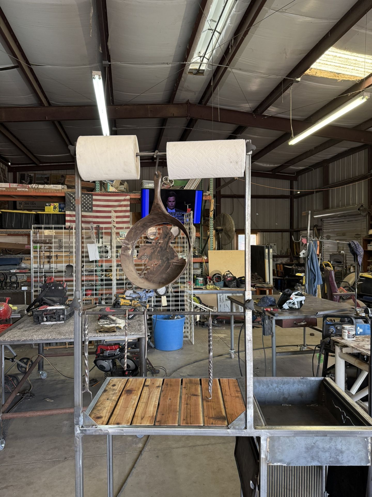 Charcoal BBQ Grill / Griddle 