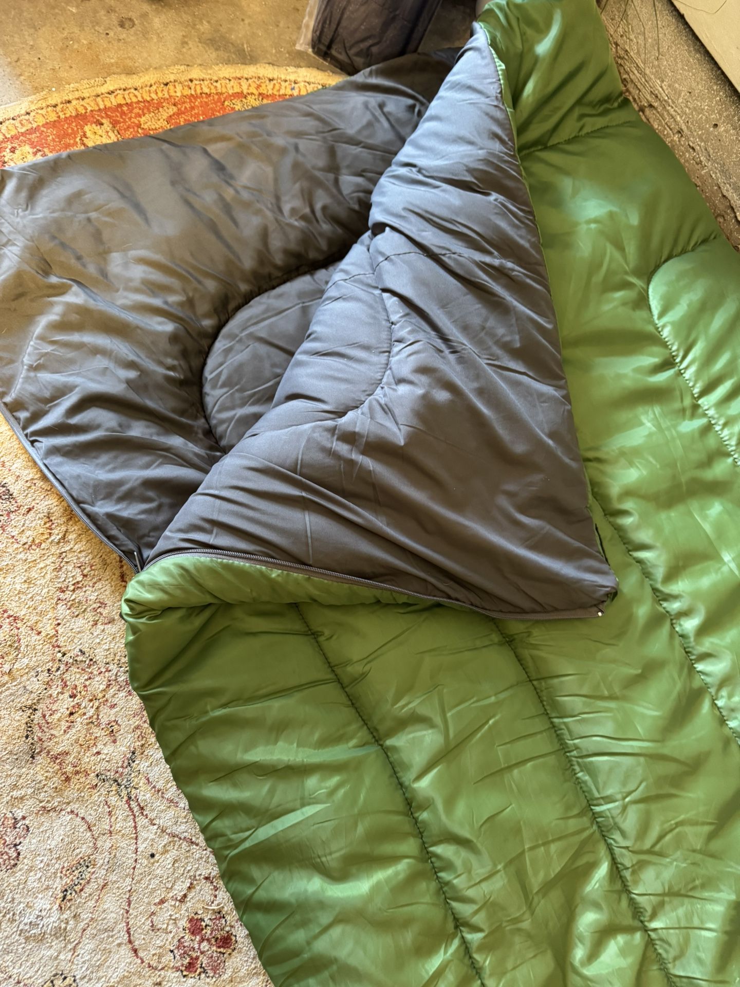 CAMPING SLEEPING BAG