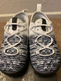 Nike Kids sneakers Size 7c