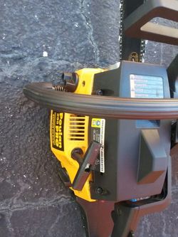 POULAN 295 PRO CHAINSAW WITH HARD CASE