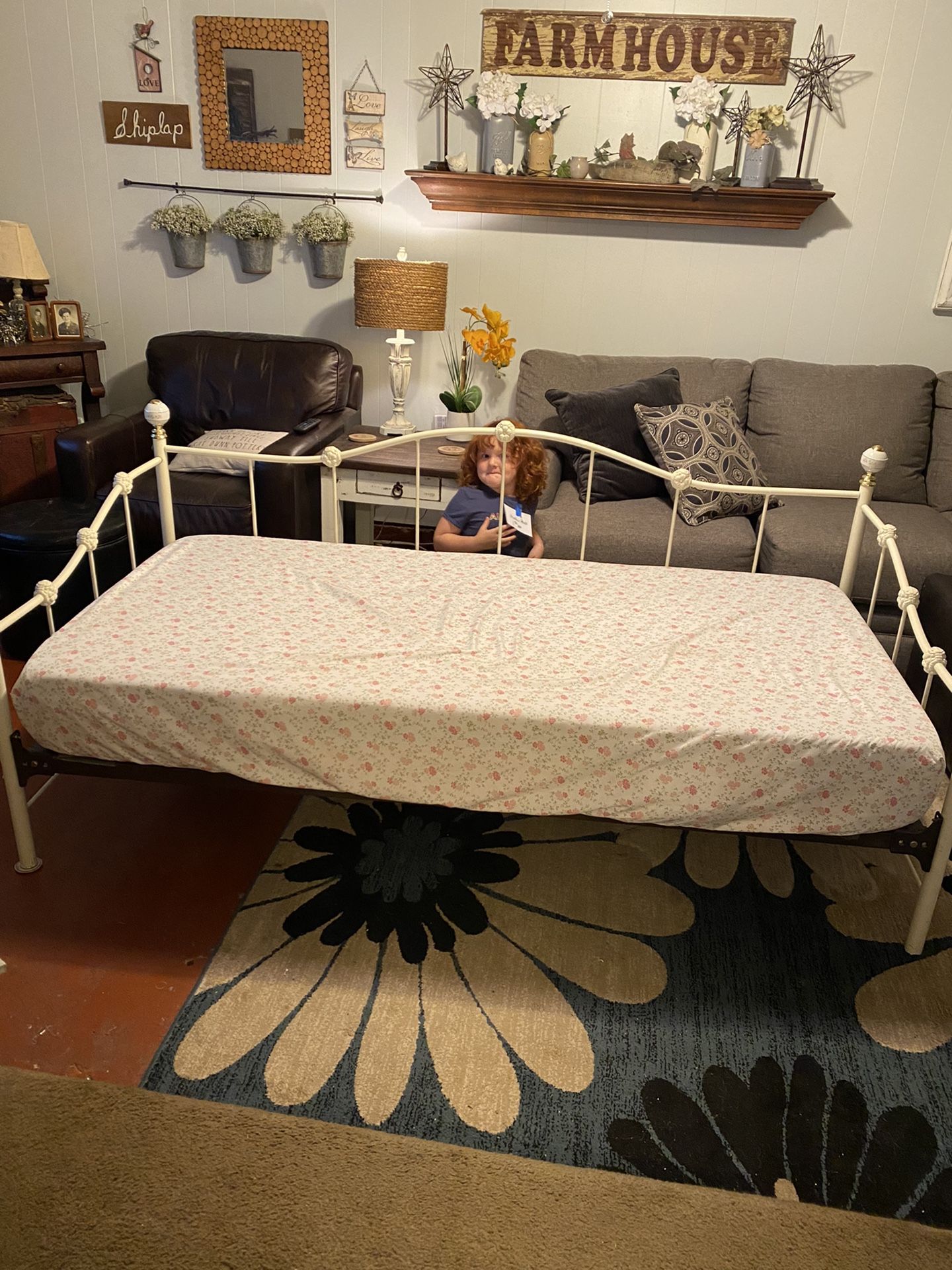 Nice Heavy Iron Bed