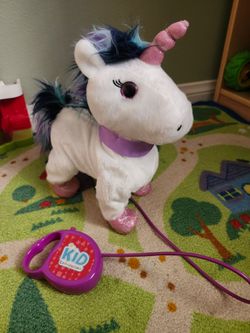Unicorn walking toy
