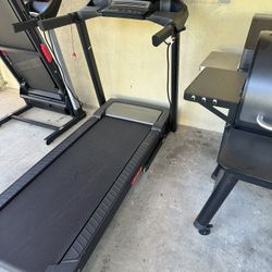 Proform Trainer 14.0 Treadmill 