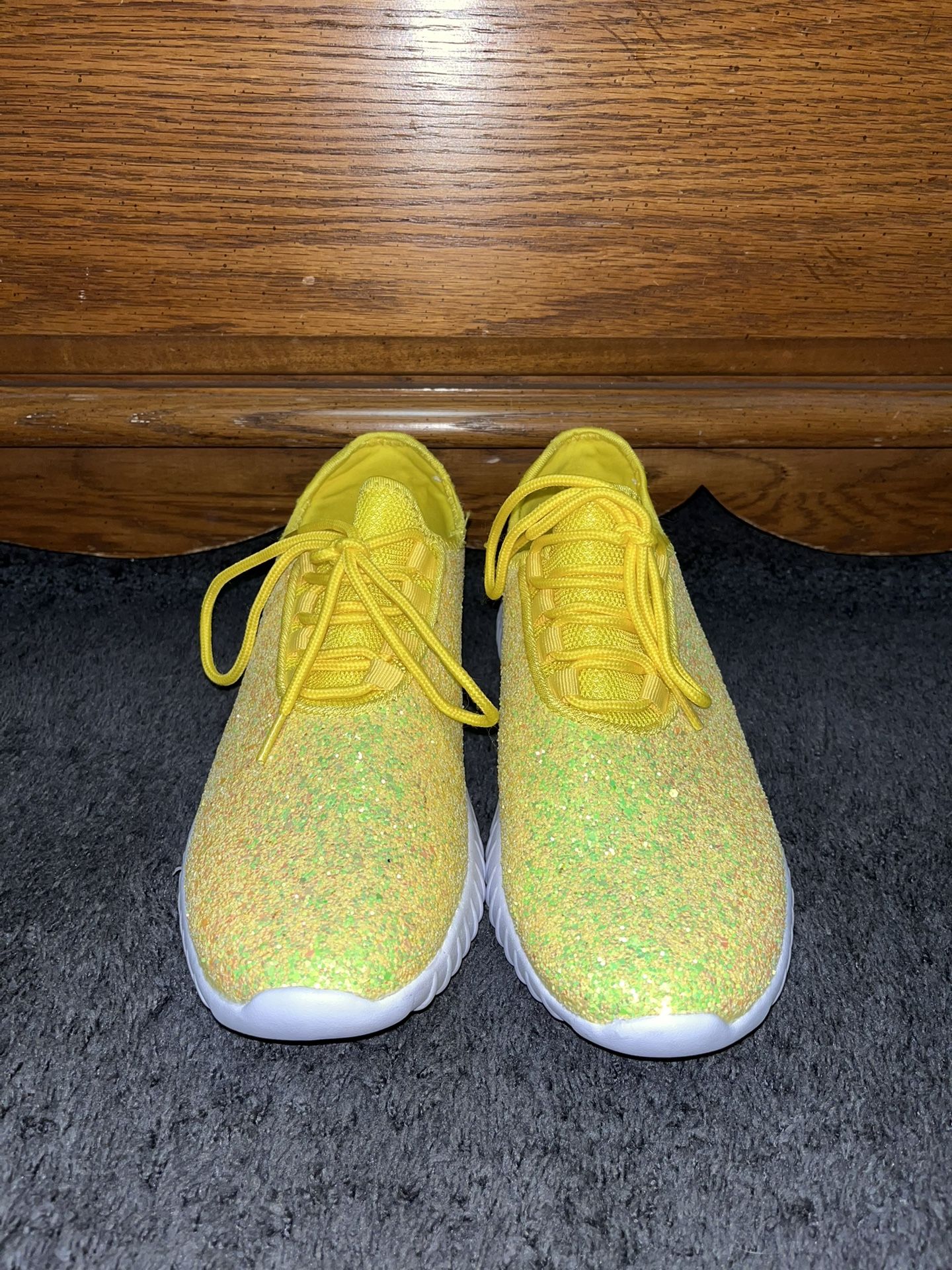 Womens Shoes