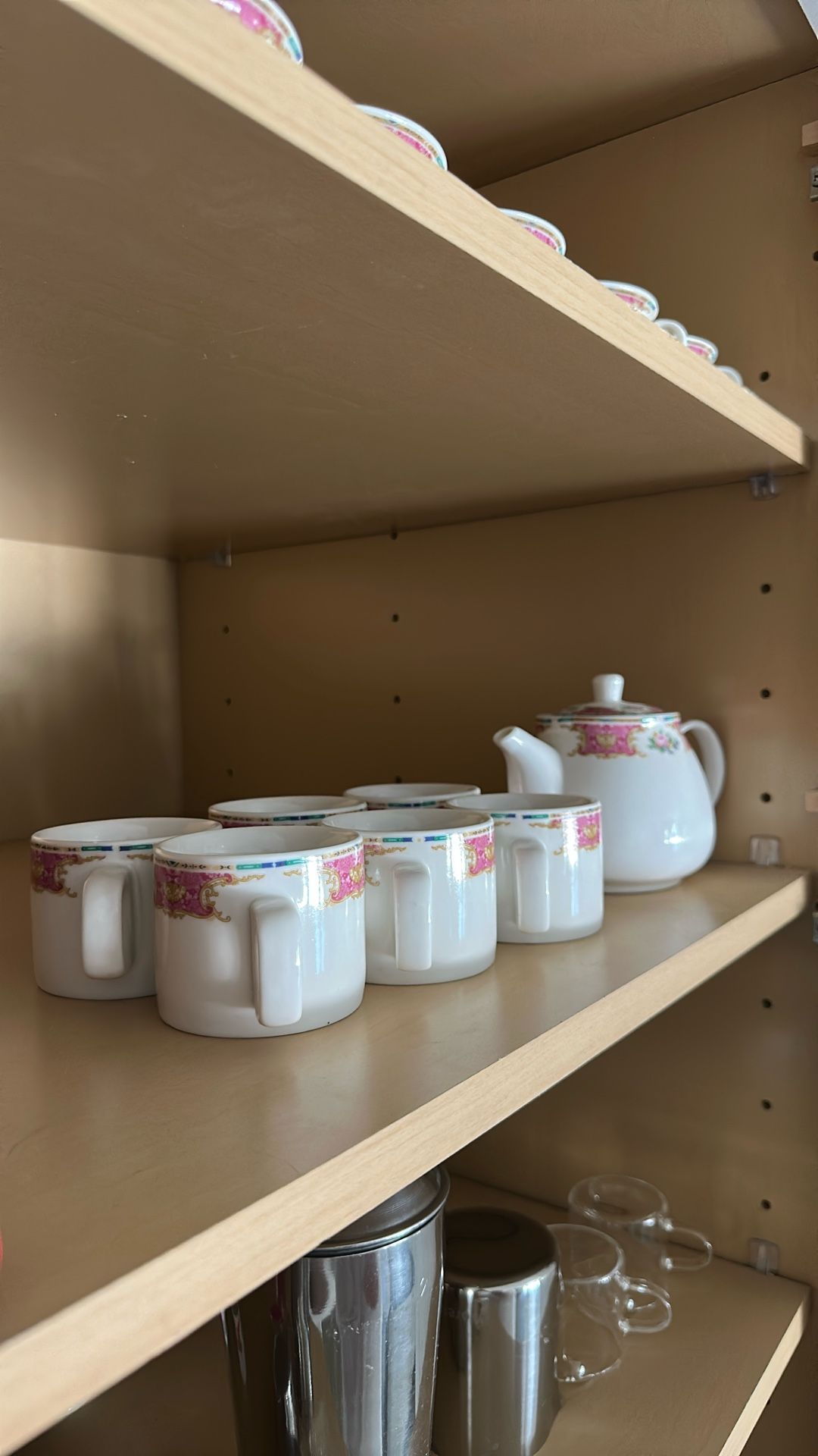 China Dining And Tea Set