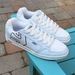 Men's Etnies Escape Skateboard Sneakers (White) - US Size 10.5 - New Without Box