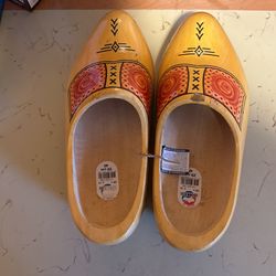 Wooden Shoes Genuiness Netherlands 